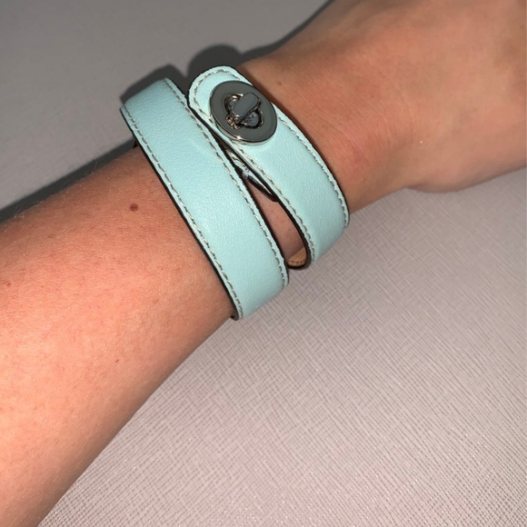 BEAUTIFUL COACH LIGHT EGGSHELL BLUE WRAP 💙 BRACELET - Picture 2 of 3